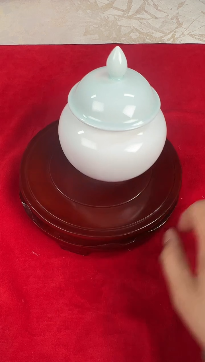 【闪购商品】008小王严选影青茶叶罐