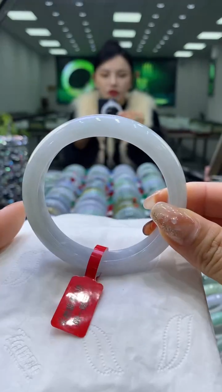 未镶嵌手镯翡翠00004677