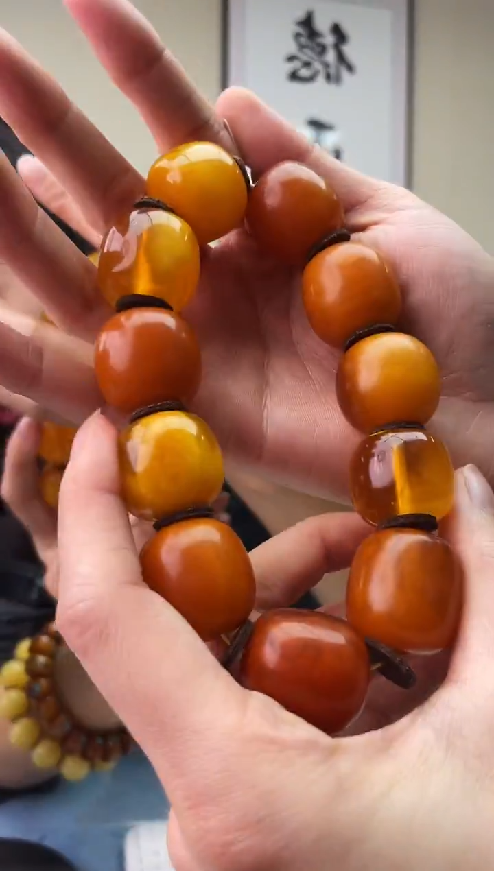 琥珀未镶嵌珠宝奇石T081 22假一罚十多样性发其一