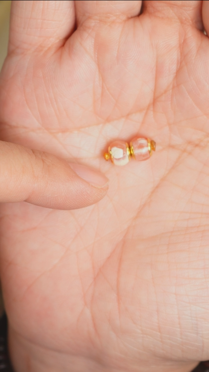 18K金镶嵌配珠玛瑙/玉髓奶皮红玉髓对珠