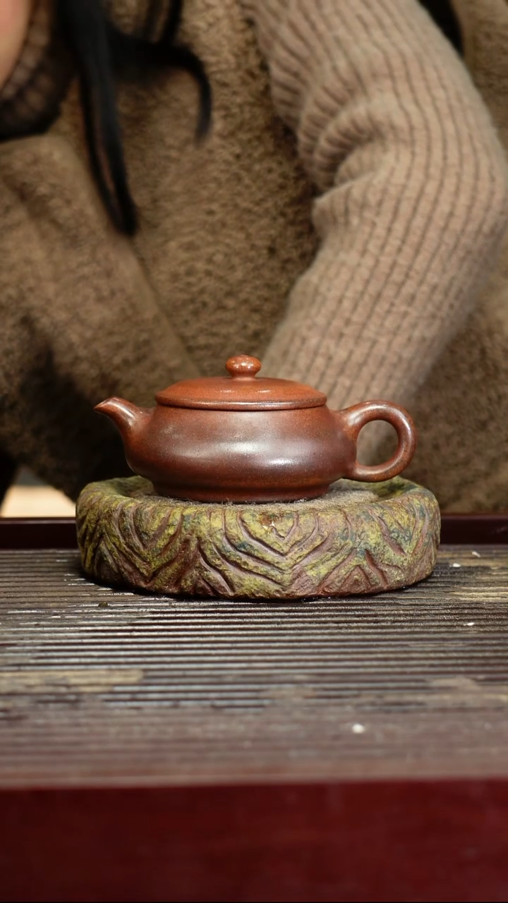 宜兴原矿紫砂壶茶壶宜兴原矿紫砂壶茶壶150C