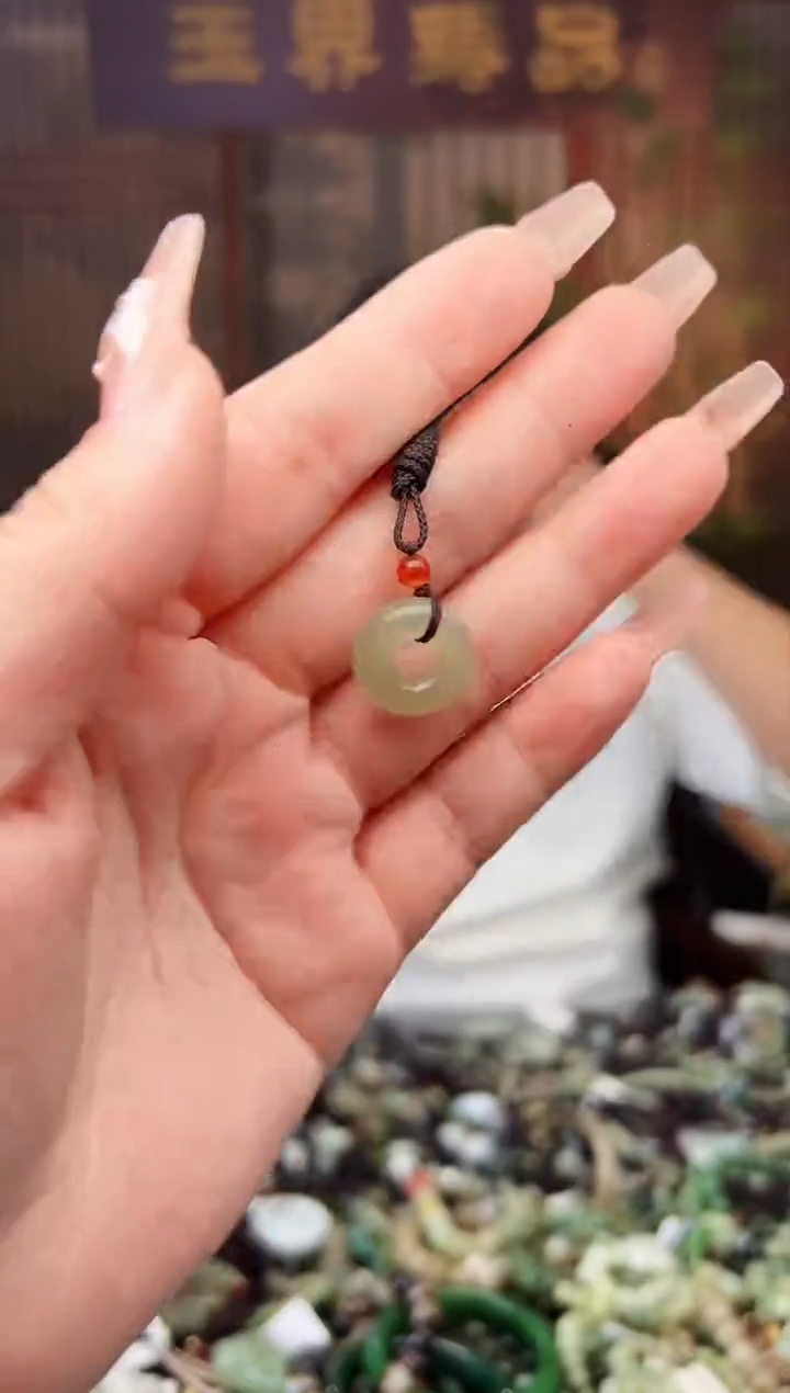 【闪购商品】和田玉颈饰未镶嵌多样性发一