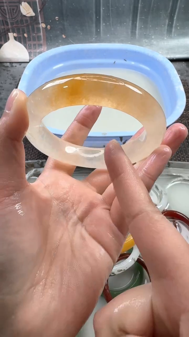 【闪购商品】石英质玉手镯未镶嵌113 65