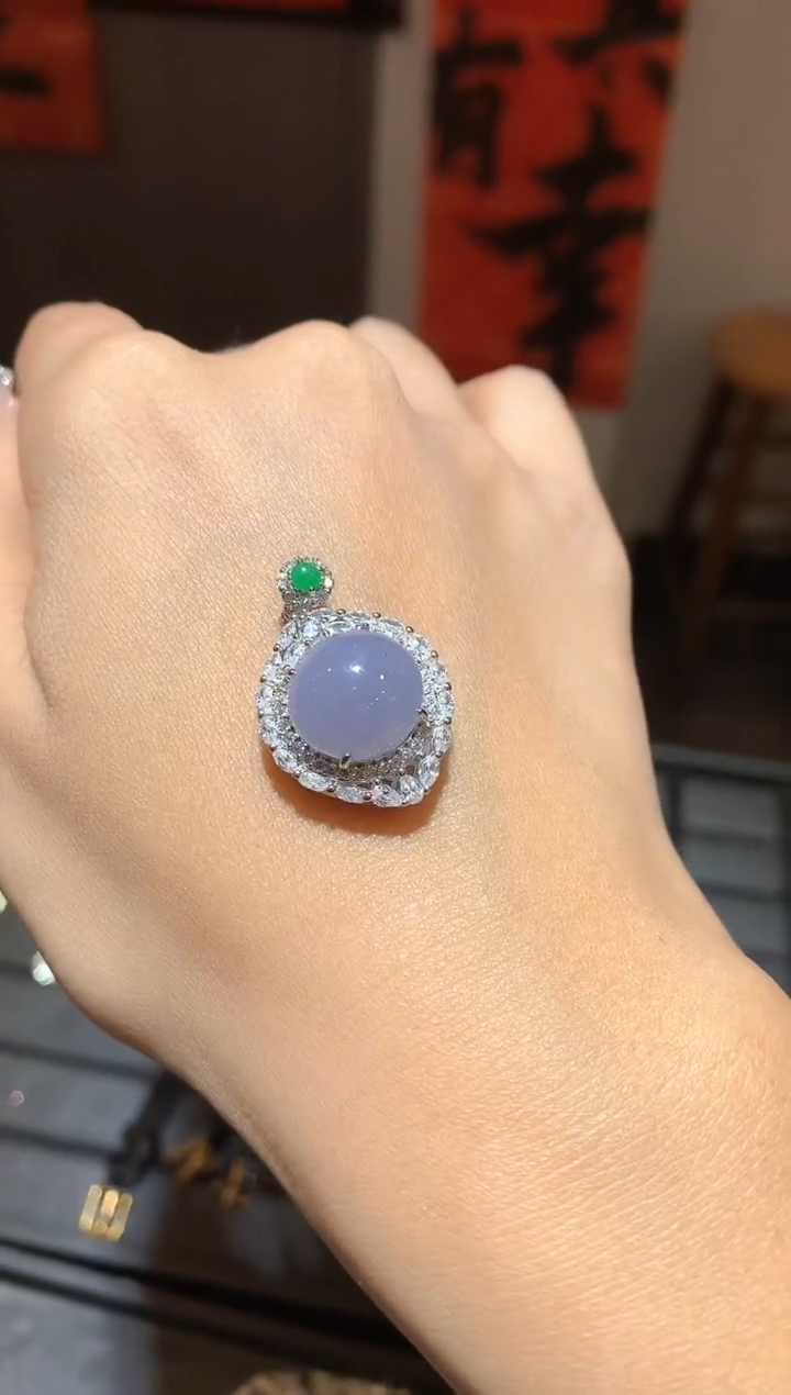 【闪购商品】翡翠吊坠(不含链)银S925镶嵌蛋面