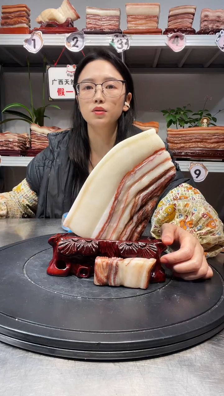 石材饿*慌天然石材柳州猪肉石尺寸17-22-2.5