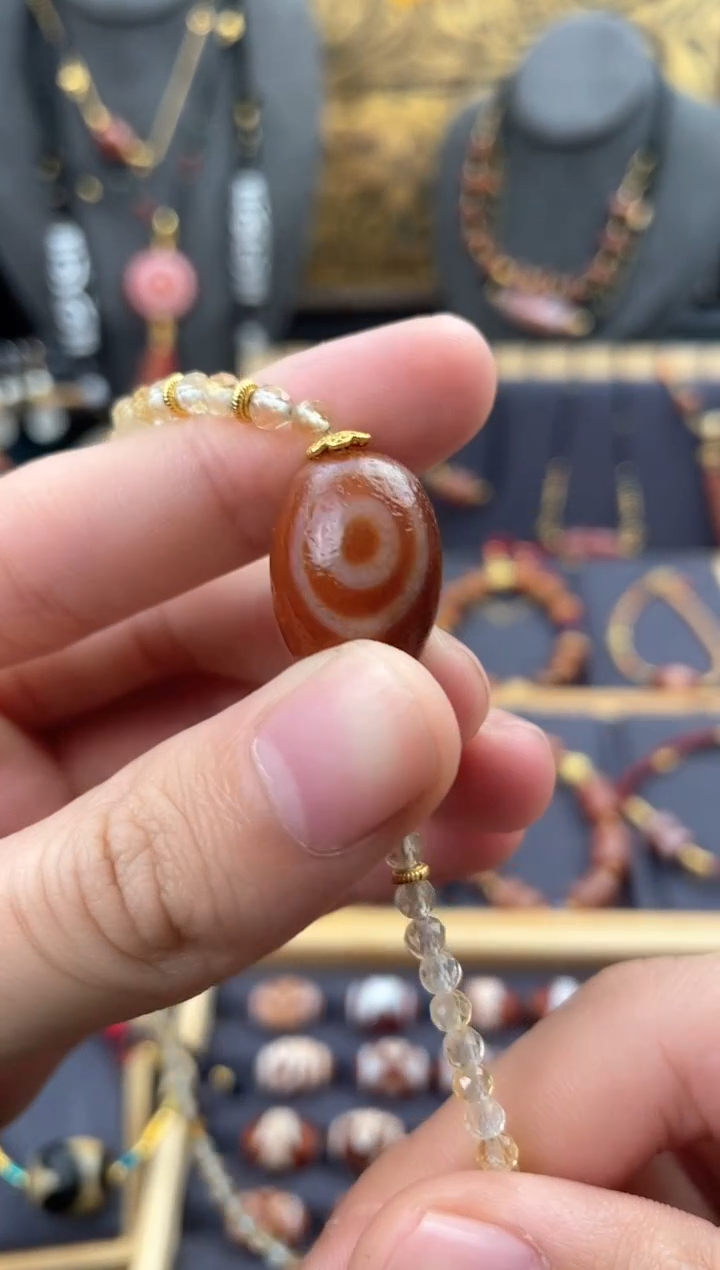 【闪购商品】玛瑙/玉髓颈饰未镶嵌红肉二眼锁骨链