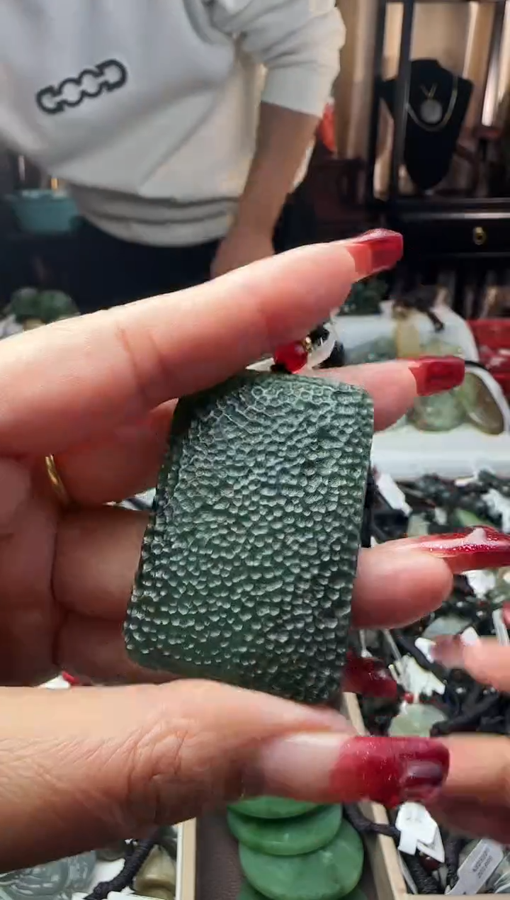 颈饰未镶嵌和田玉和田玉吊坠121