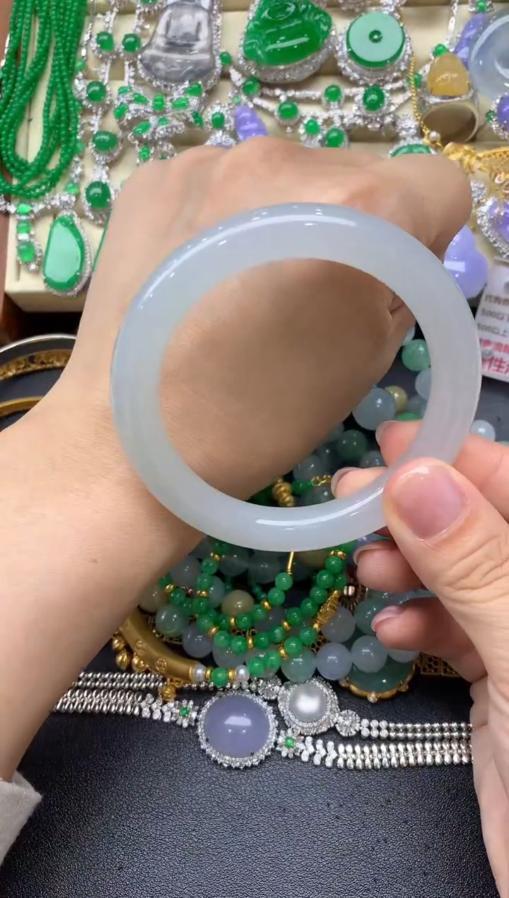 【闪购商品】翡翠手镯未镶嵌595中国好珍宝