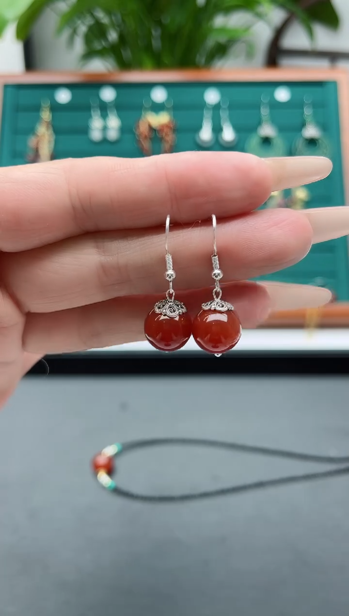 【闪购商品】南红玛瑙耳饰银S925镶嵌985