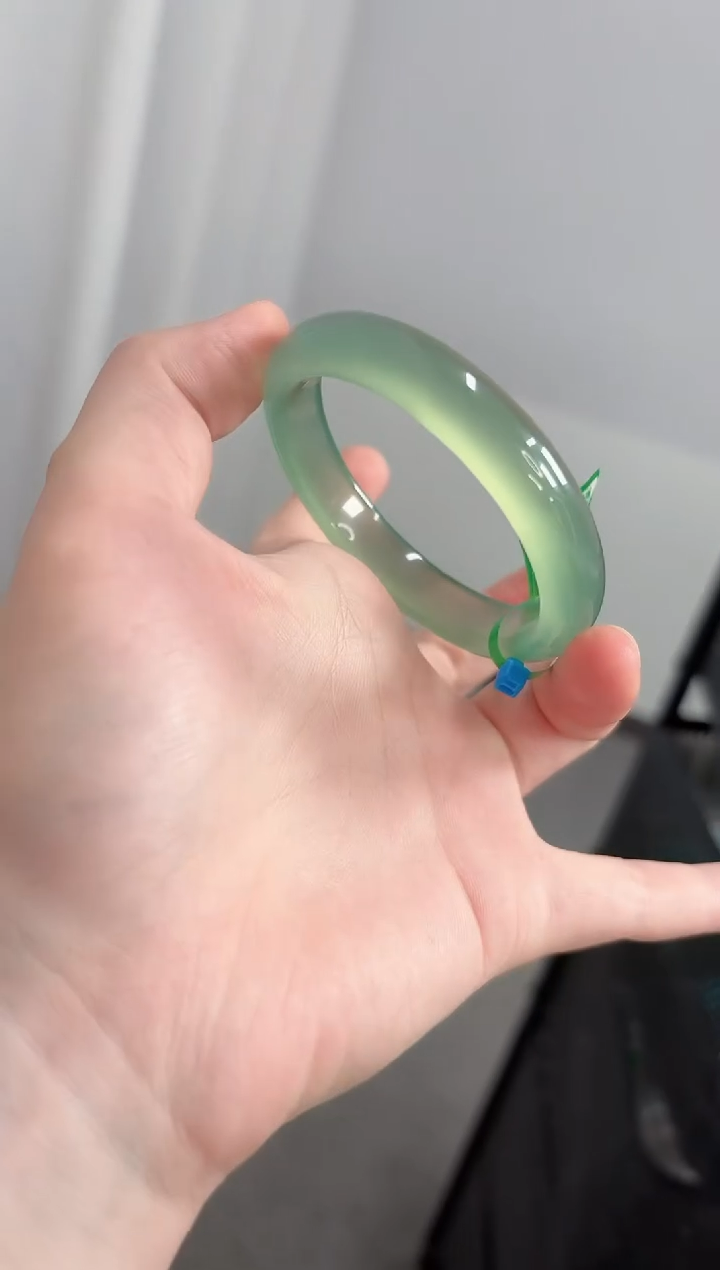 手镯玛瑙/玉髓未镶嵌54圈