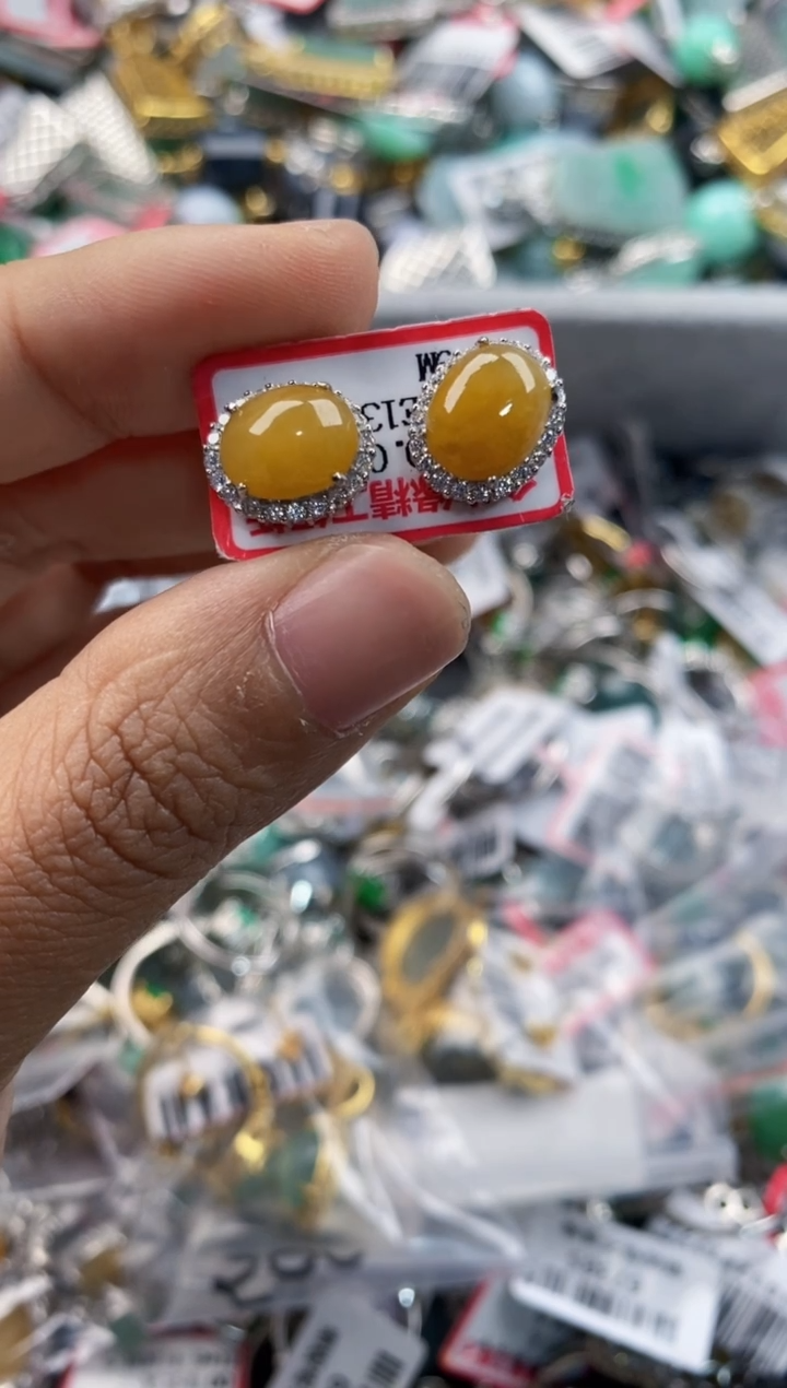 银S925镶嵌戒指翡翠屁**宝444   2