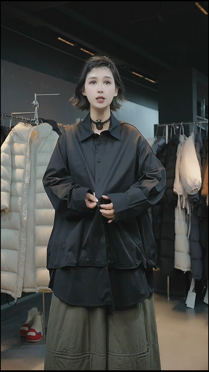 黑色衬衣黑色衬衣