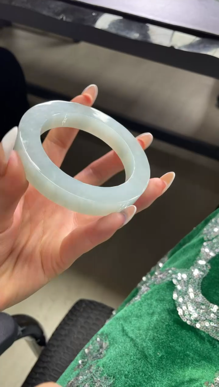 【闪购商品】定制翡翠手镯未镶嵌DDH85530