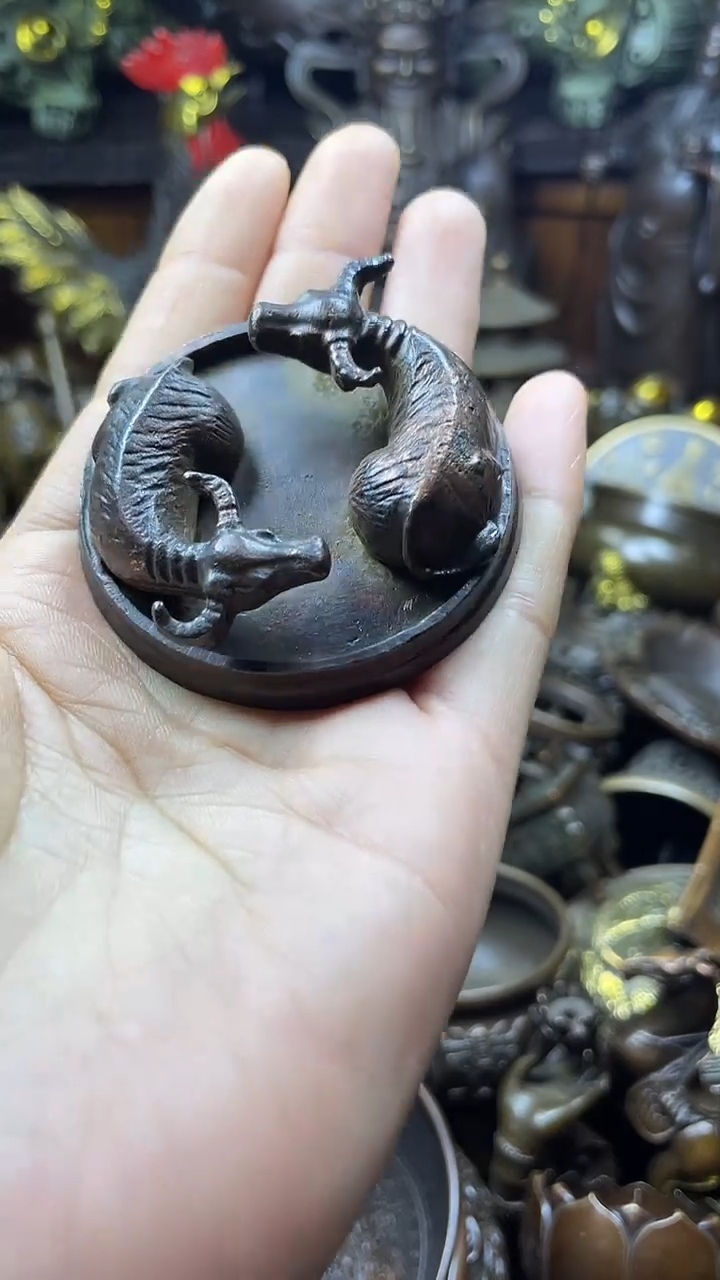 闪购链接，点击下单，有运费险，铜摆件