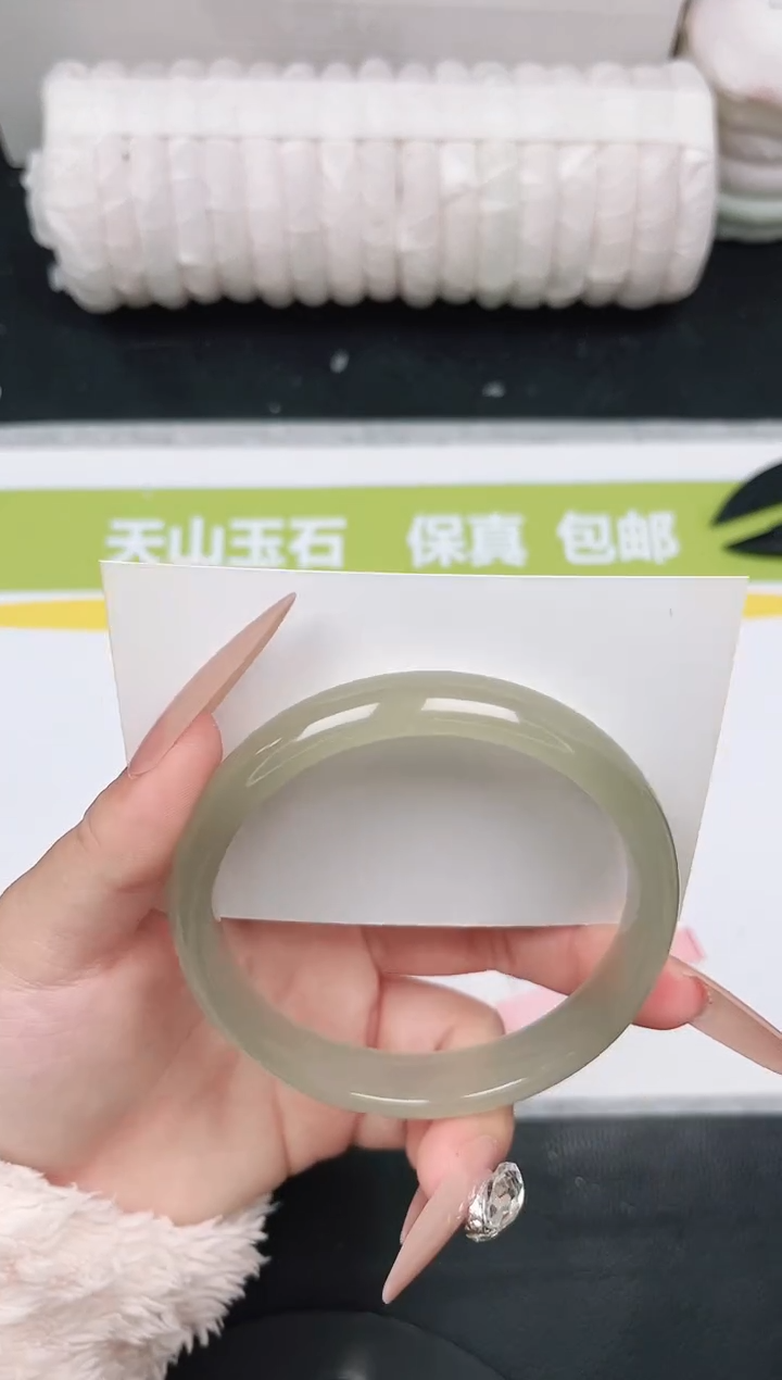 未镶嵌手镯石英质玉33-63