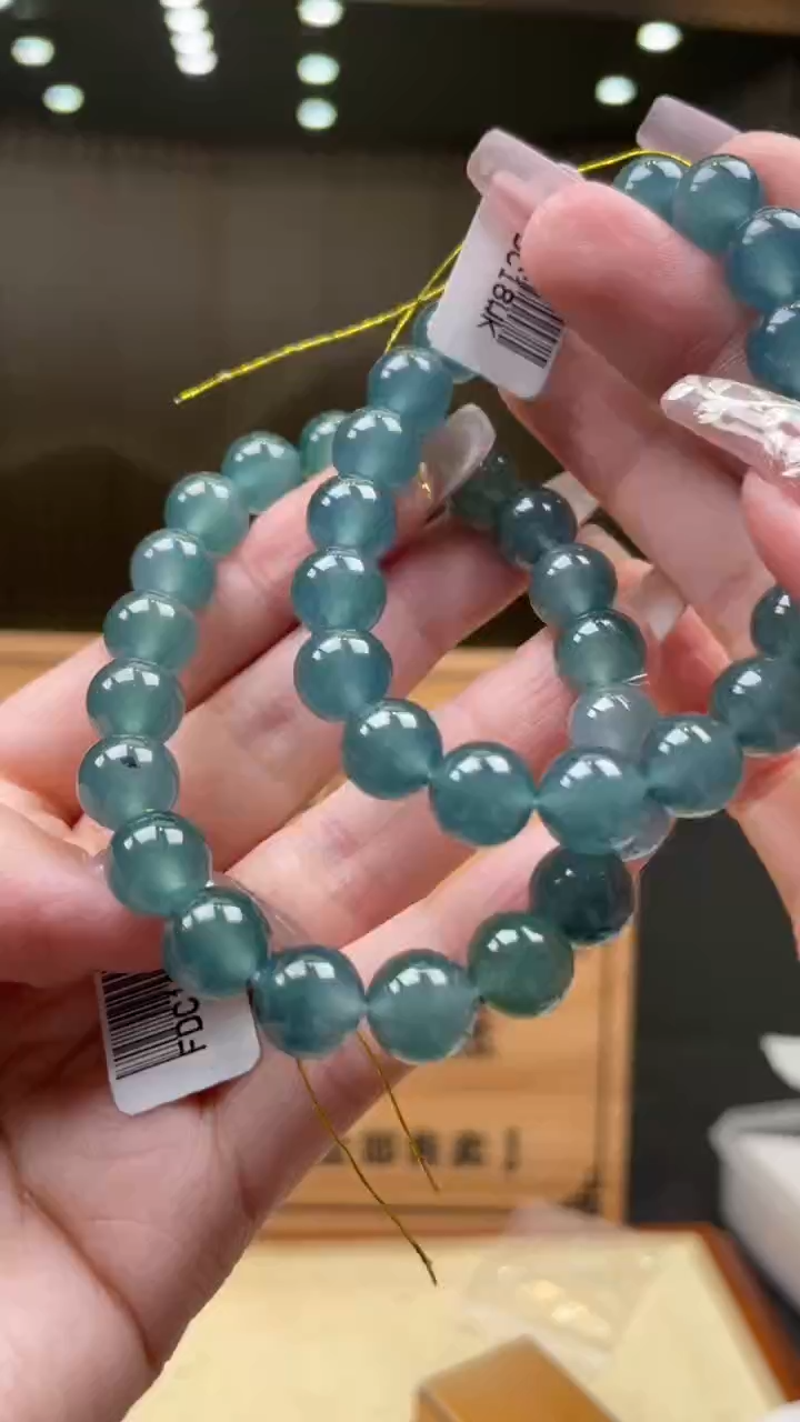 【闪购商品】翡翠颈饰未镶嵌多样性发货 (只发一件) *A91