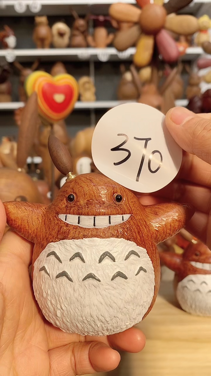 【闪购商品】木木雕摆件可爱卡通