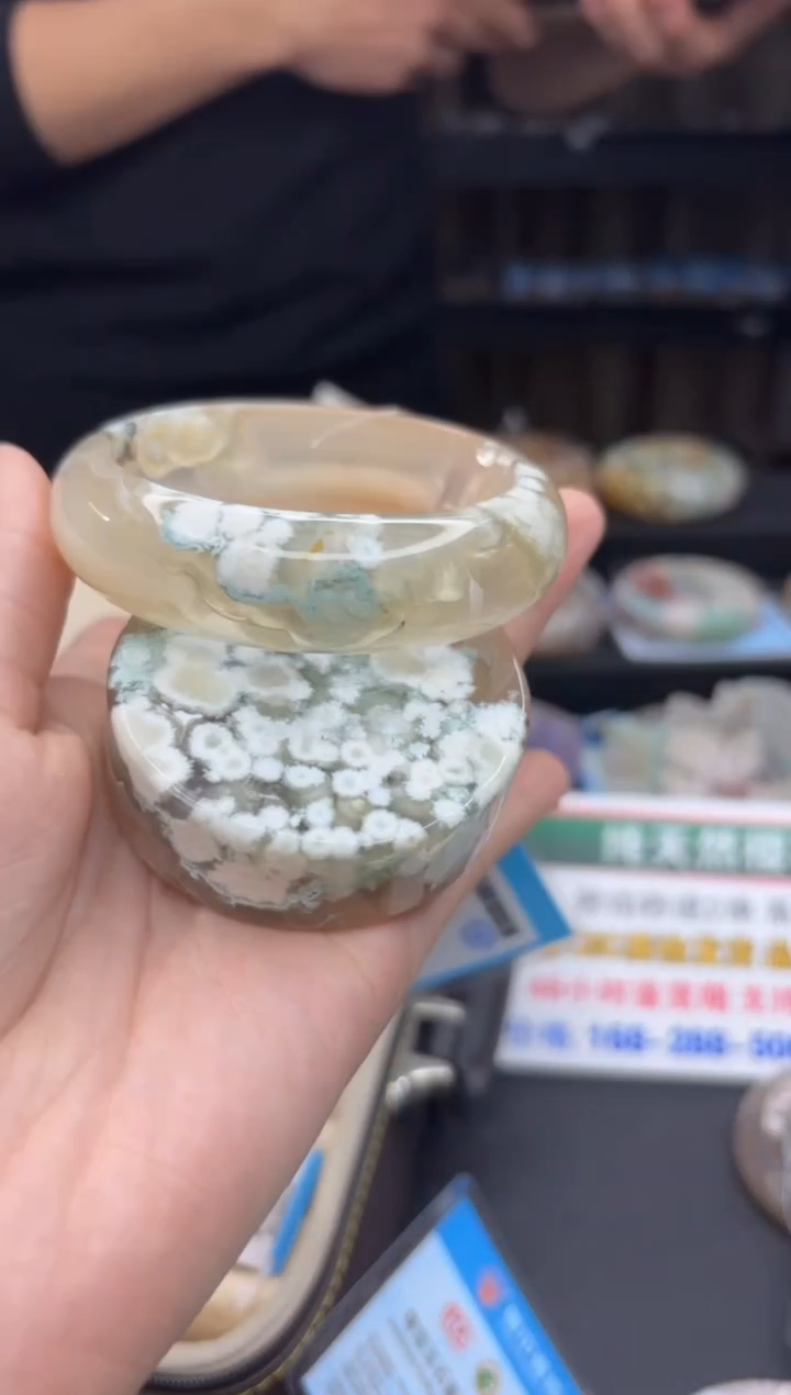 【闪购商品】石英质玉手镯未镶嵌717（60圈赠送镯心）