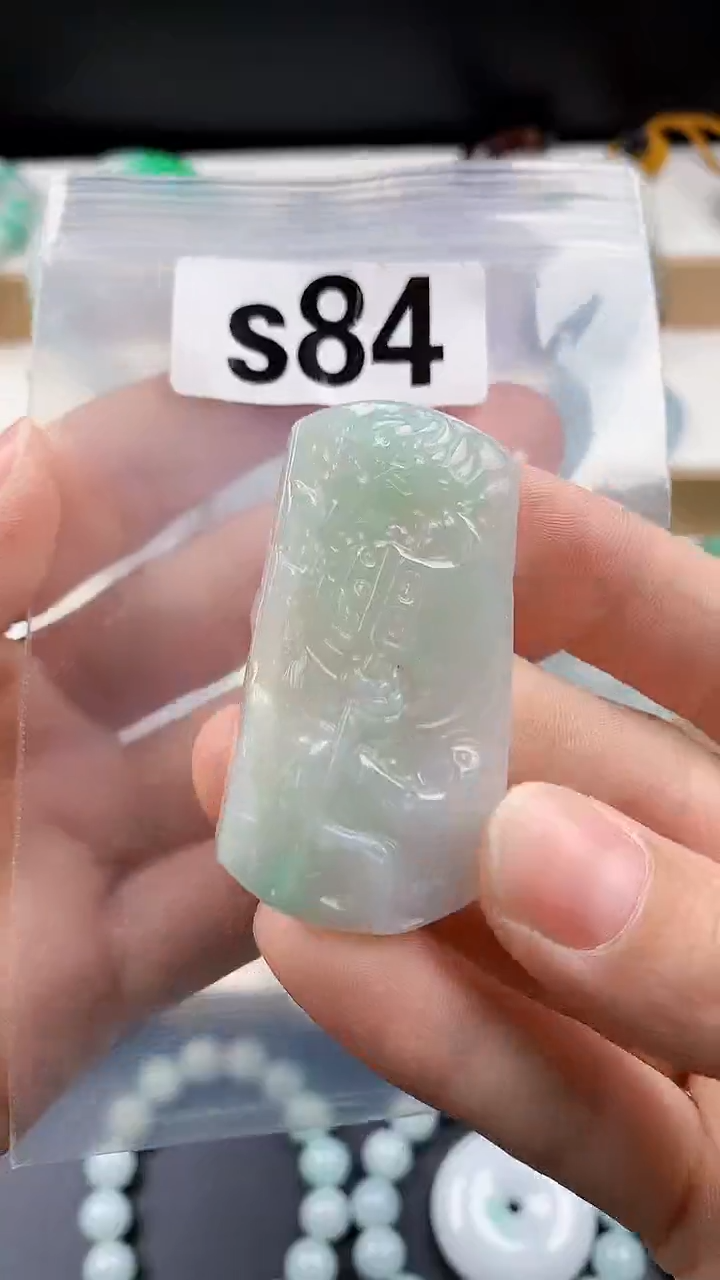 颈饰未镶嵌翡翠颈饰未镶嵌缅甸天然翡翠吊坠