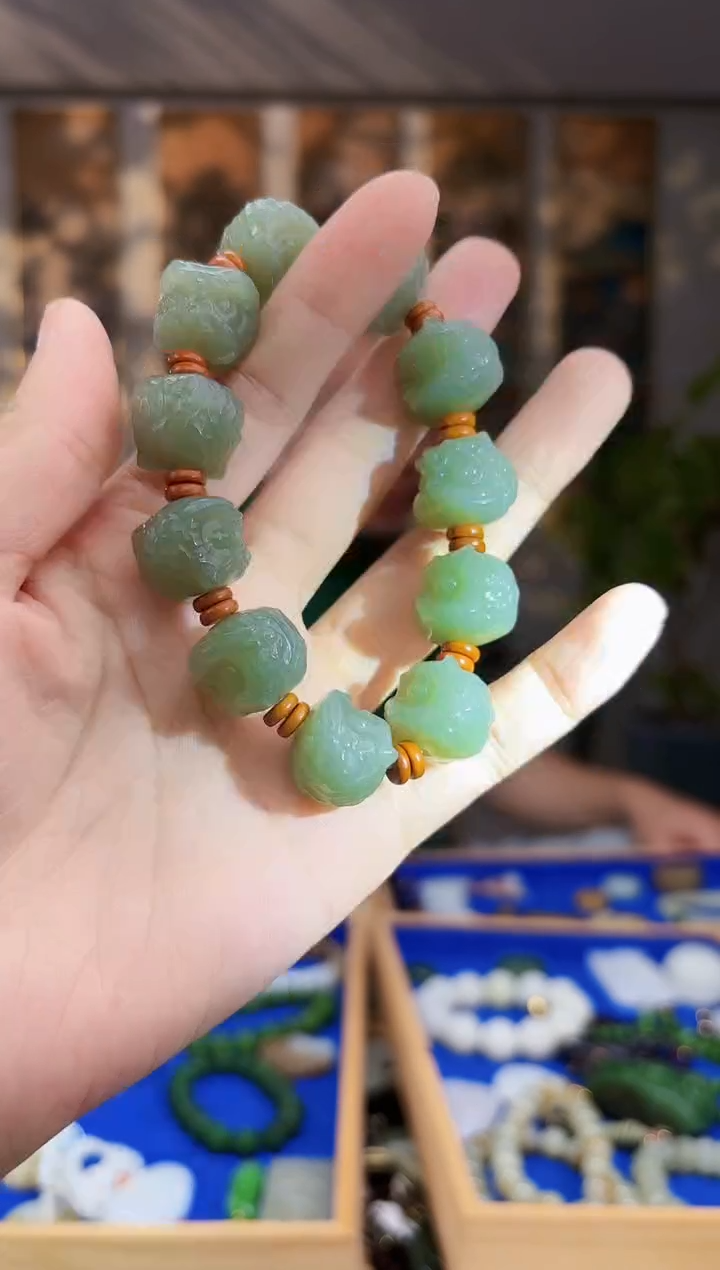 未镶嵌和田玉挂件拍一发一
