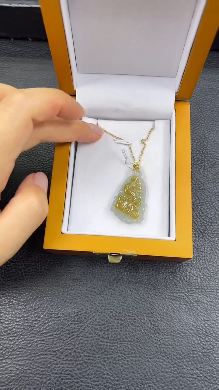 翡翠挂件18K金镶嵌白菜 不含链
