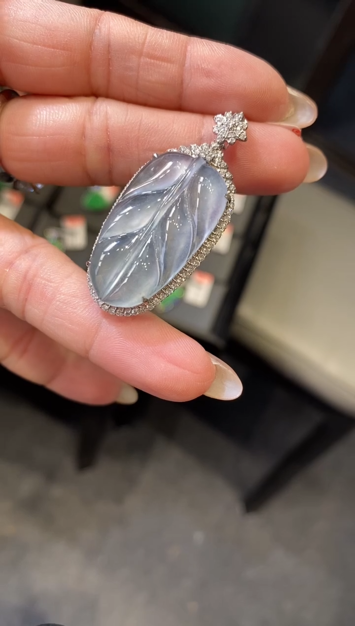 吊坠(不含链)18K金镶嵌翡翠叶子