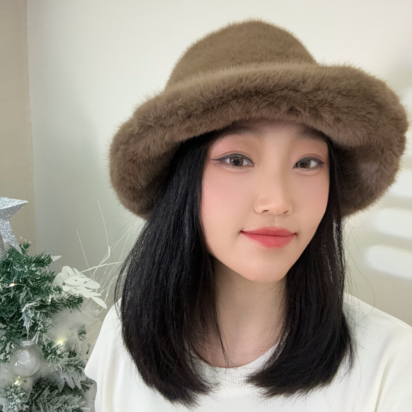 渔夫帽子秋冬保暖显脸小毛毛时尚网红百搭女士帽子