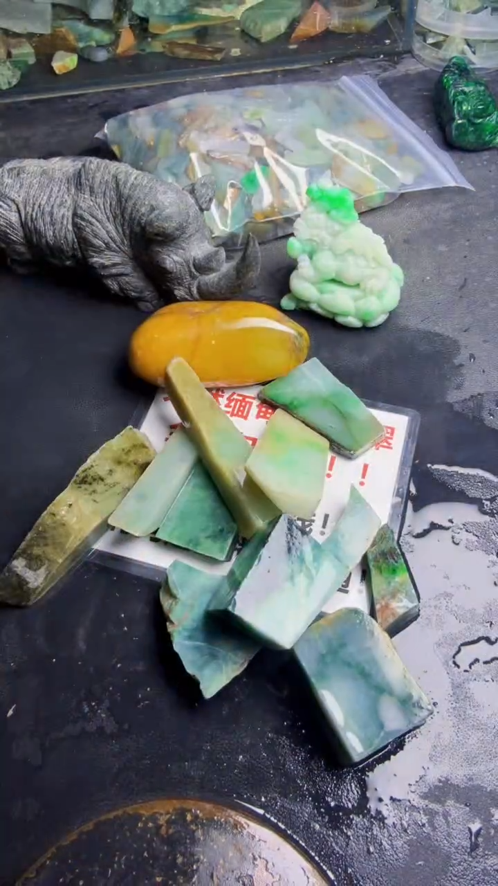 未镶嵌挂件翡翠天然翡翠171