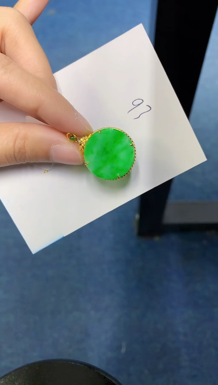 【闪购商品】翡翠颈饰18K金镶嵌000000000