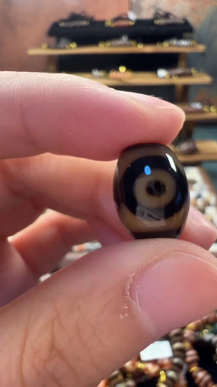 玛瑙/玉髓（覆膜）颈饰未镶嵌217.(微瑕)