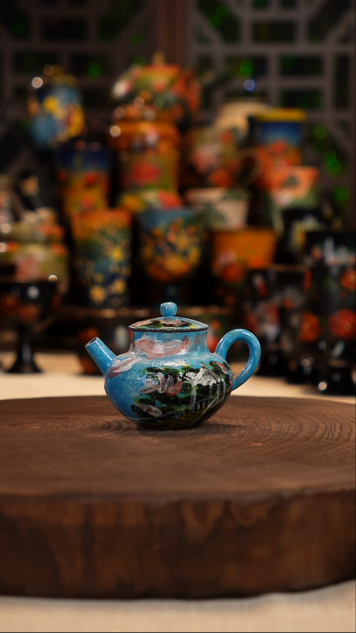 油画    釉下彩   杯子