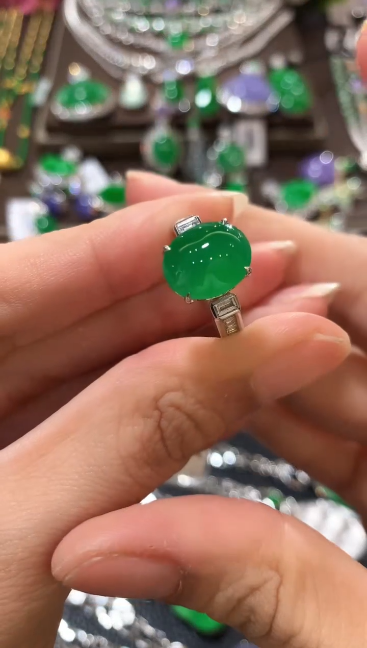18K金镶嵌戒指翡翠了*子m97 