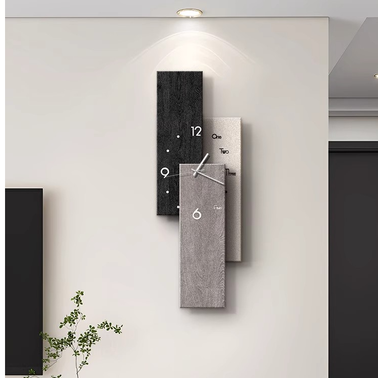现代客厅挂钟2025年新款高级感时钟挂墙创意餐厅家用艺术静音钟表