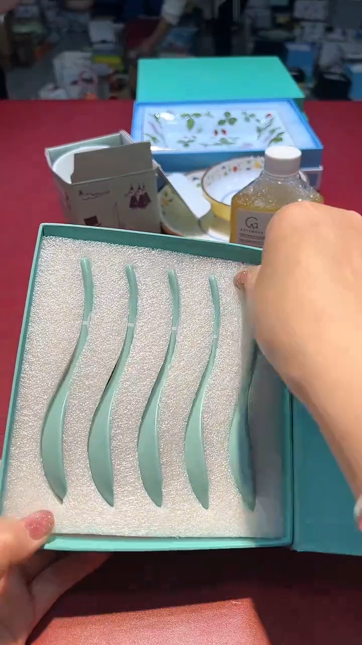 【闪购商品】瓷片锅碗瓢盆一件不剩