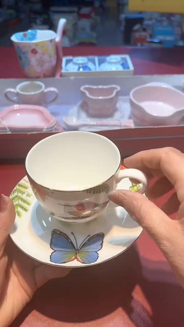 【闪购商品】瓷片锅碗瓢盆一件不剩