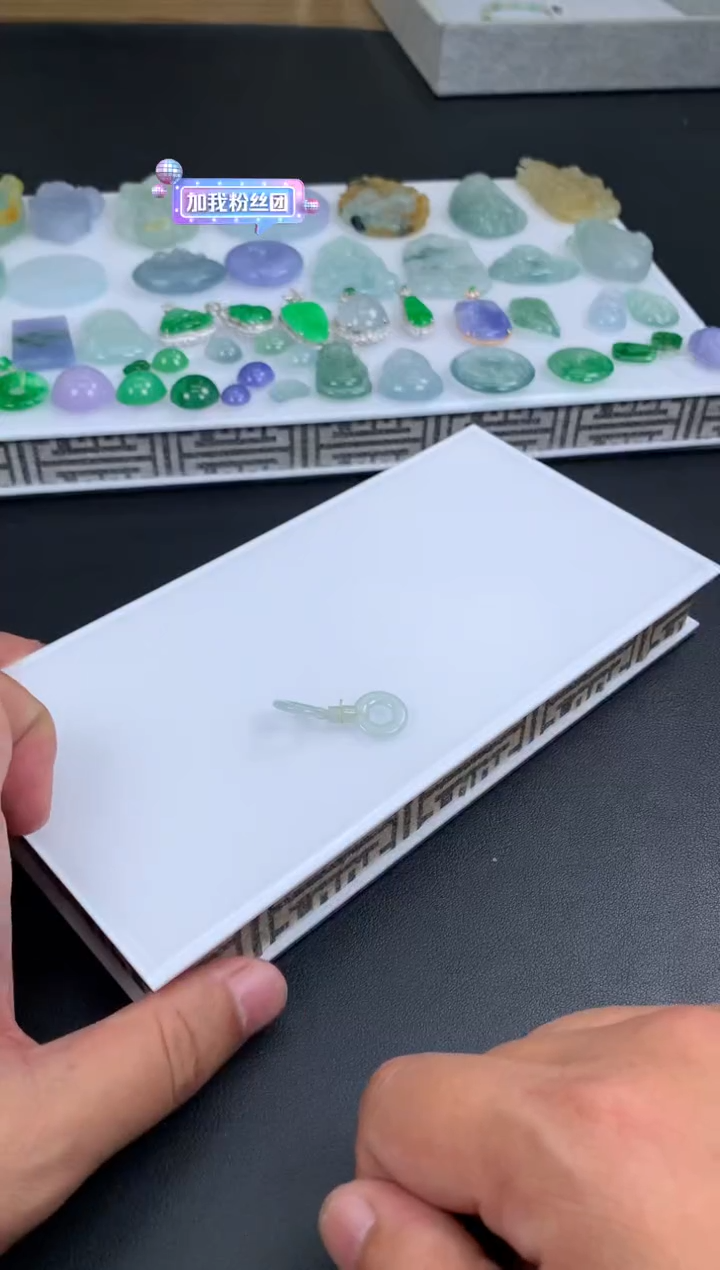 【闪购商品】翡翠手链未镶嵌翡翠
