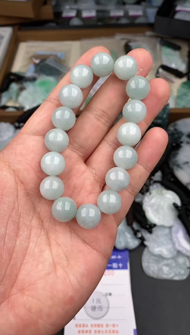 【闪购商品】翡翠颈饰未镶嵌  天然翡翠，一物一图