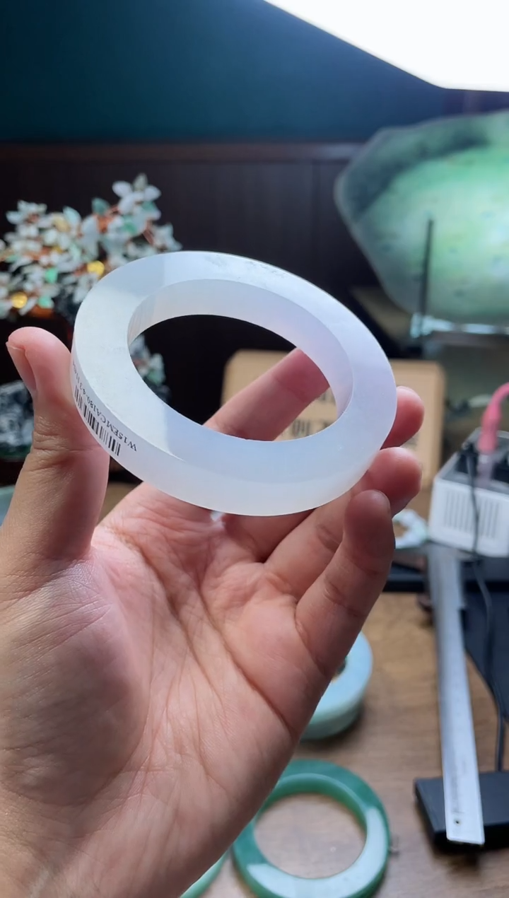 【闪购商品】定制翡翠手镯未镶嵌定制