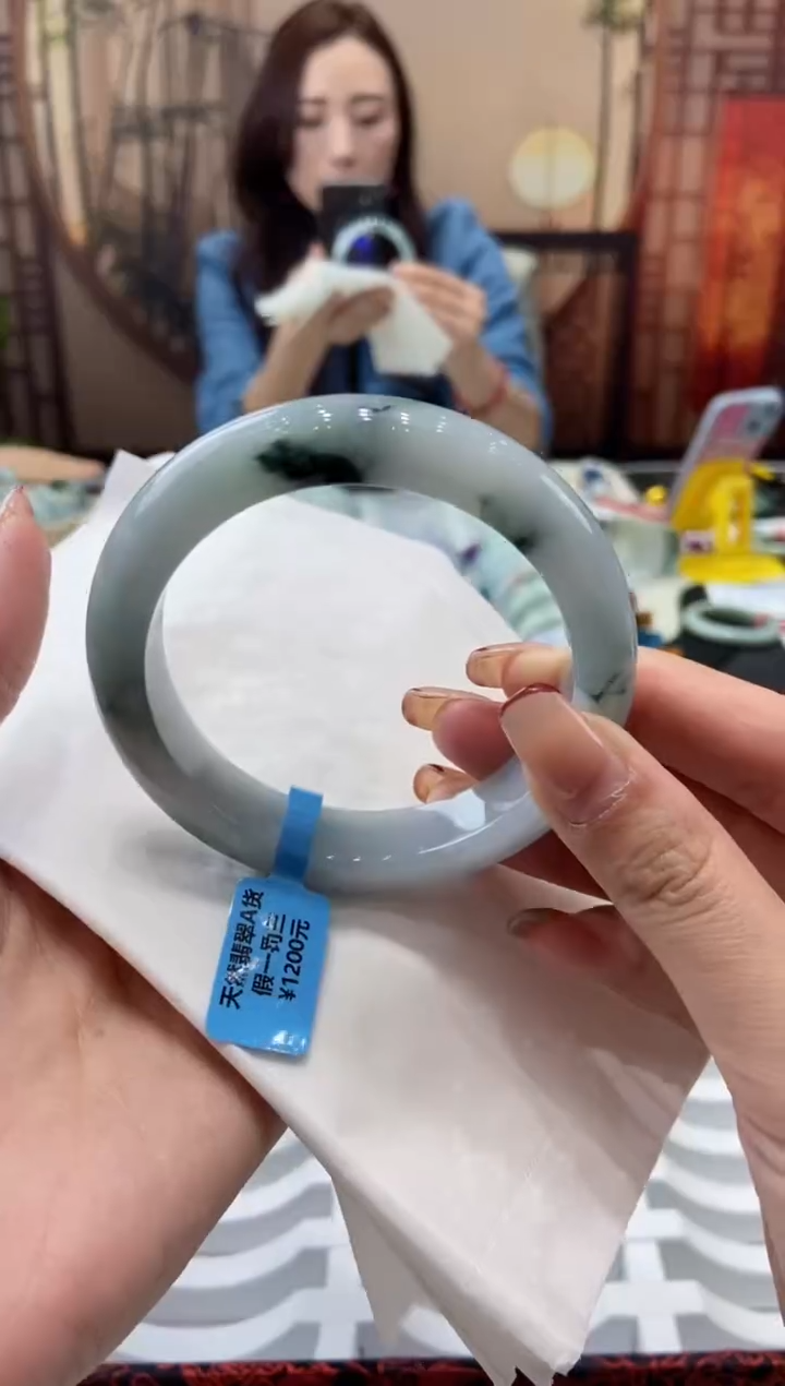 【闪购商品】翡翠手镯未镶嵌00007544