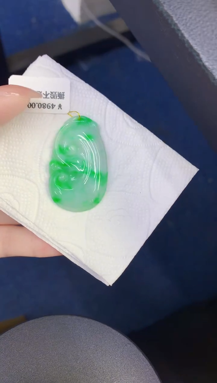 颈饰未镶嵌翡翠缅甸天然翡翠A货