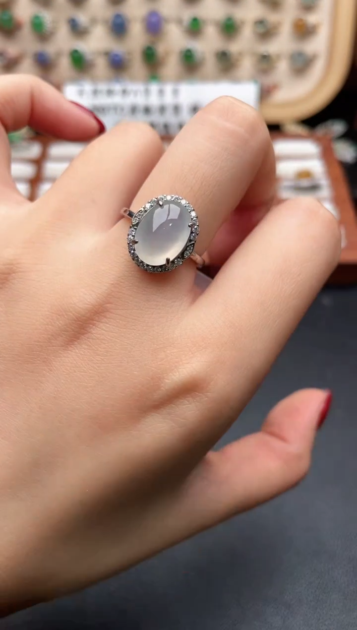 银S925镶嵌戒指翡翠一物一证一礼盒