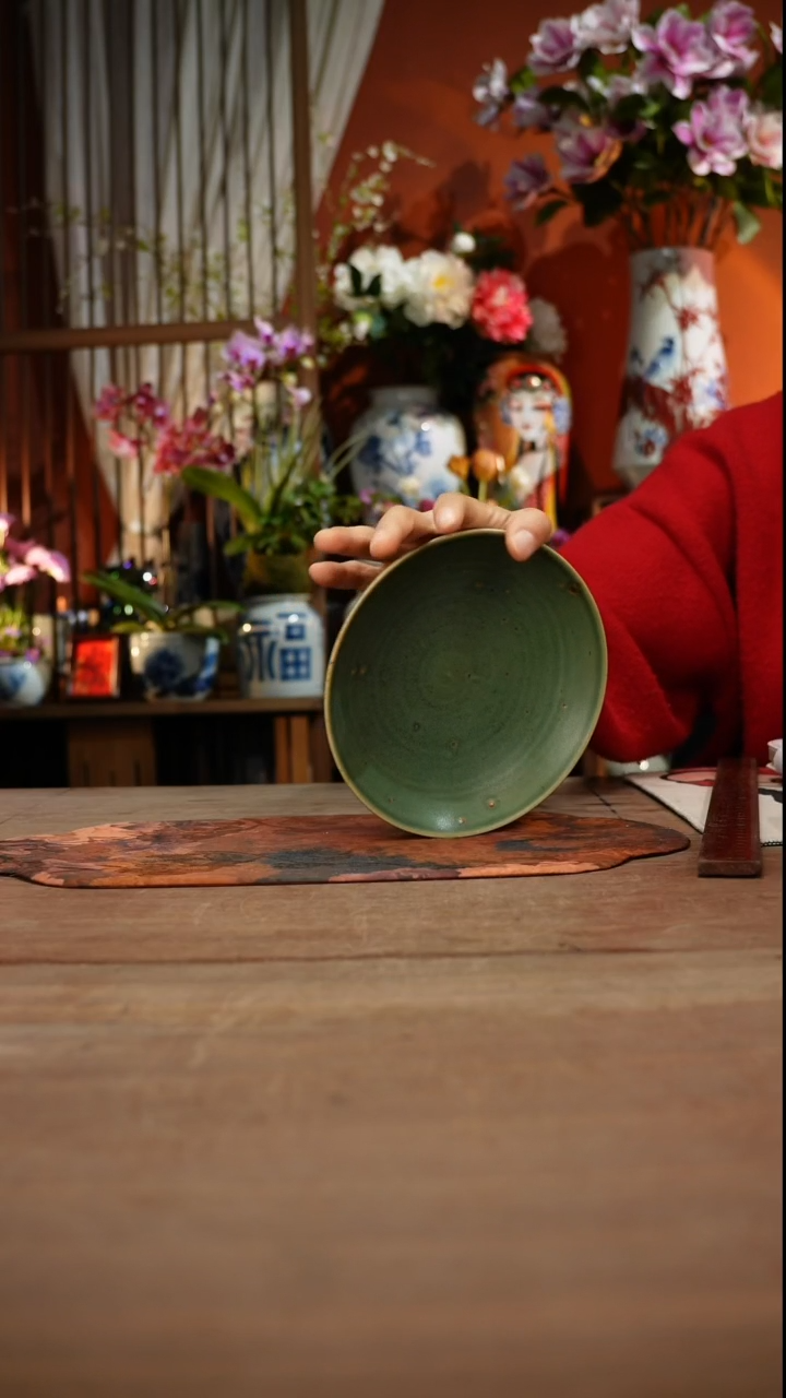 当代高温釉下彩手绘陶瓷餐具