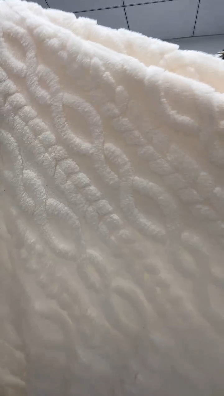 法兰绒1.7x2.3材质面料尺寸以主播介绍为准