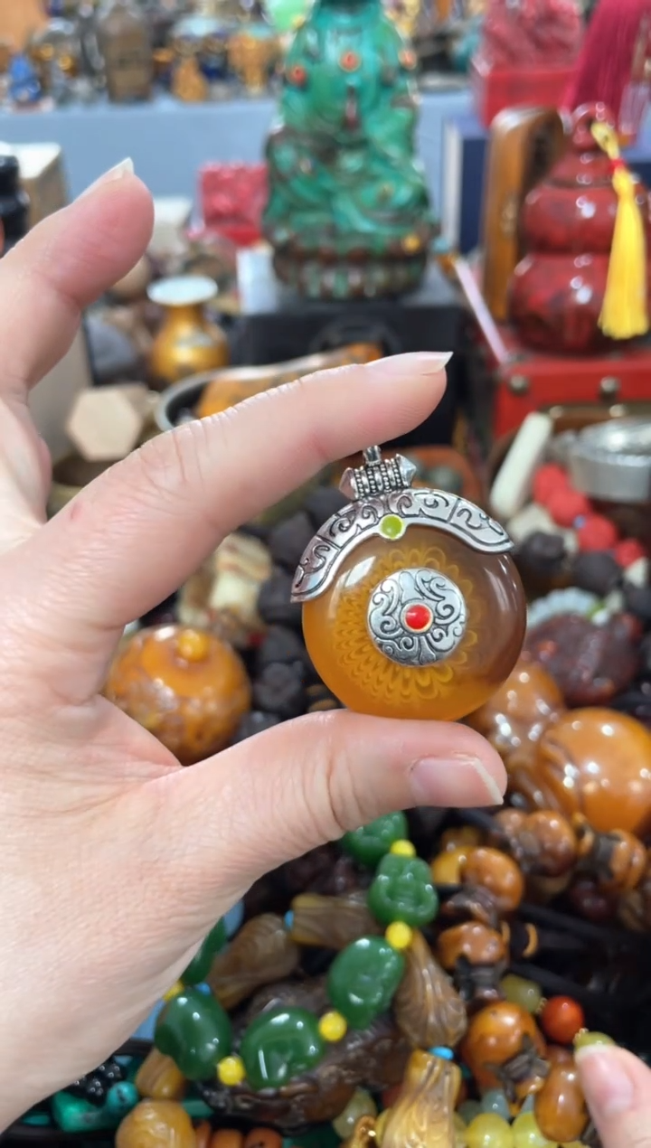 【闪购商品】1宫廷影视老旧工艺摆件