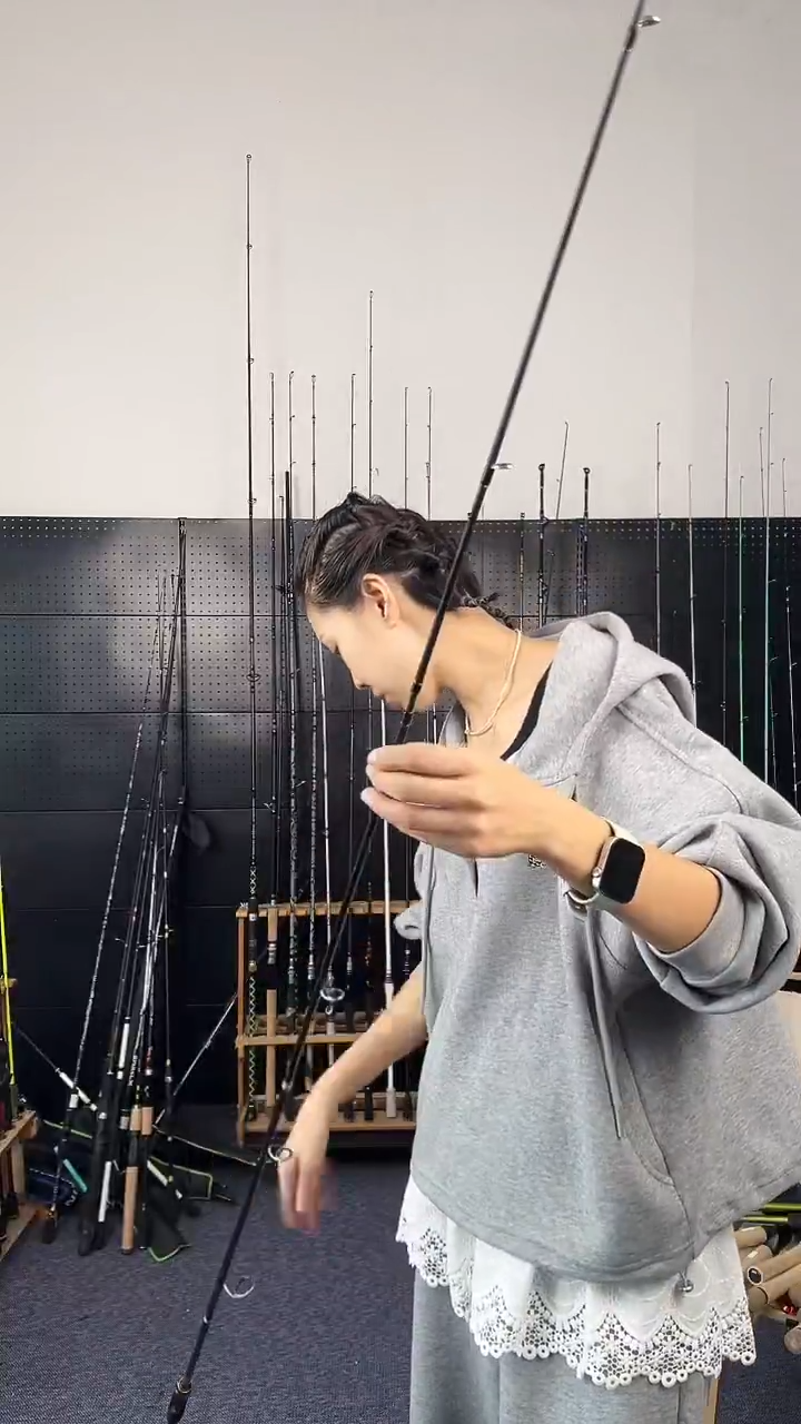 2.4m碳素8号2.4米直柄四节杆（瑕疵尾货竿，没有售后，介意勿拍）