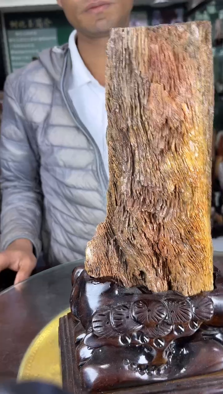 缅甸天然树化玉摆件