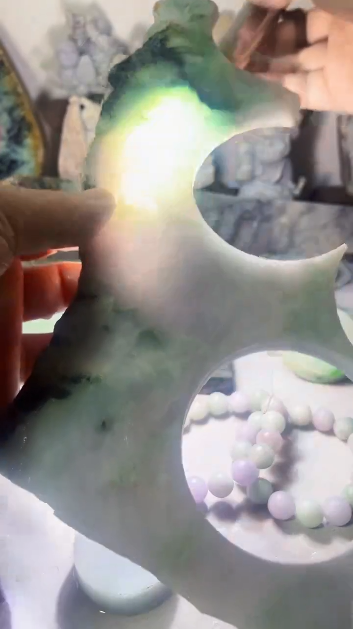 【闪购商品】翡翠吊坠(不含链)未镶嵌A71