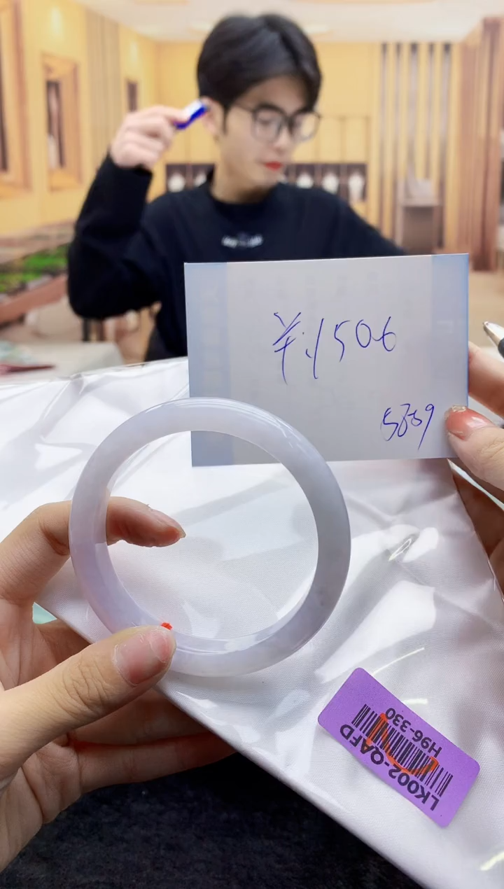 【闪购商品】翡翠手镯未镶嵌    H96-330