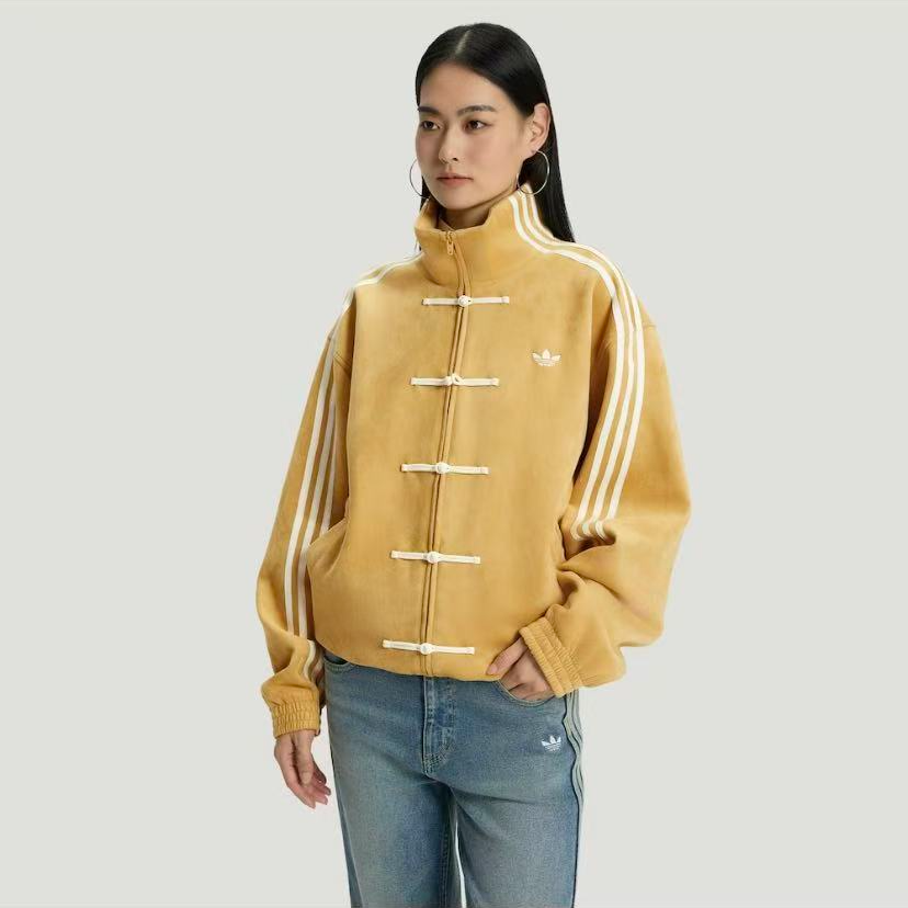 adidas/阿迪达斯三叶草新中式秋冬麂皮休闲百搭夹克外套KT3851