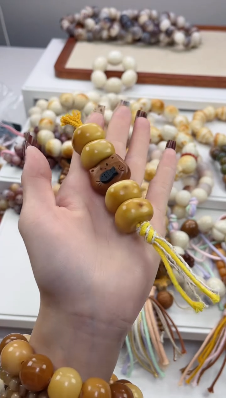 手串菩提根/象牙果象牙果桃木猫咪溏心藏扣13*20mm棒棒糖